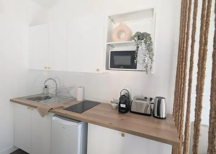 Cocon Lumineux 4p Avec Jardin Privé Calme Apartamento Blaye